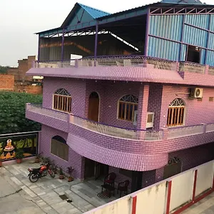 Guest house Srishti Shelter ***
